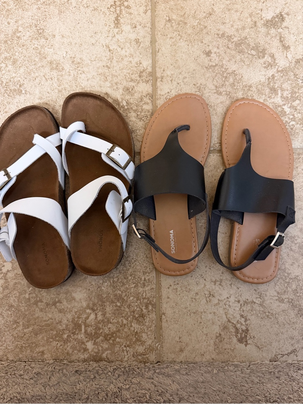 Kohl's Sonoma Women's Black and White Casual Sandals Set